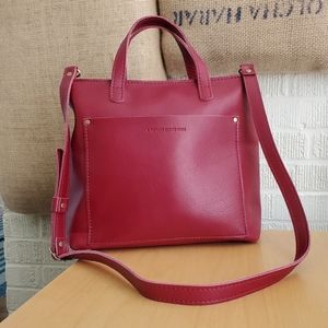 New Portland Leather Medium Zip Cranberry Crossbody Bag 🦄